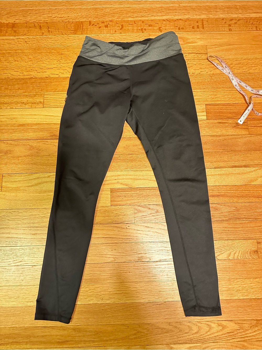 Reebok Black Workout Leggings Gray Waistband Medium